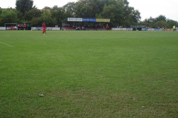 Sportanlage Norderstraße - Holtland