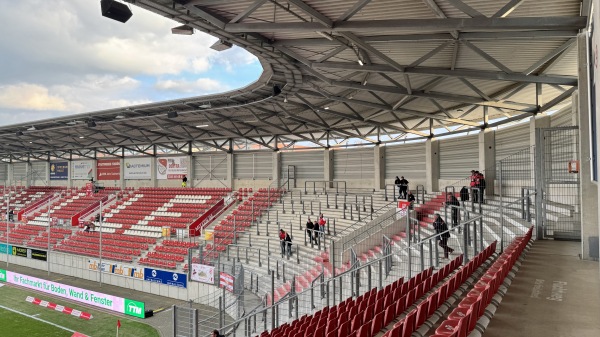Leuna-Chemie-Stadion - Halle/Saale-Gesundbrunnen