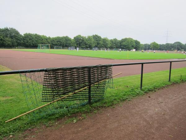 Bezirkssportanlage Gnadental - Neuss-Gnadental