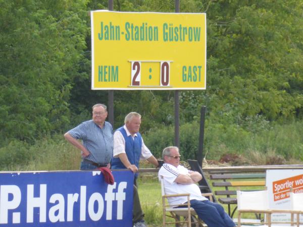 Friedrich-Ludwig-Jahn-Stadion - Güstrow