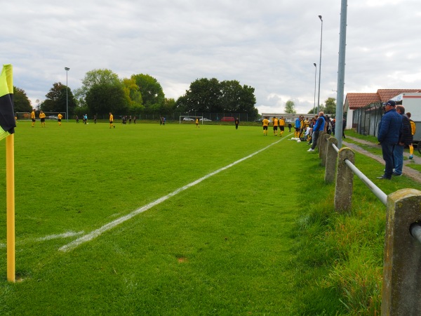 Sportplatz Am Schottenteich - Erwitte-Bad Westernkotten