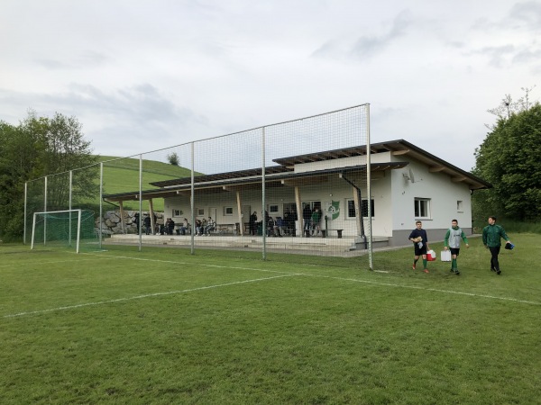 Zacherlbergstadion - Treubach