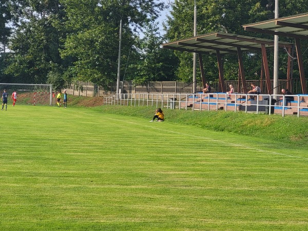 Stadion w Nędza - Nędza