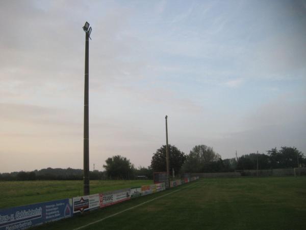 Sportplatz Hohenwarsleben - Hohe Börde-Hohenwarsleben