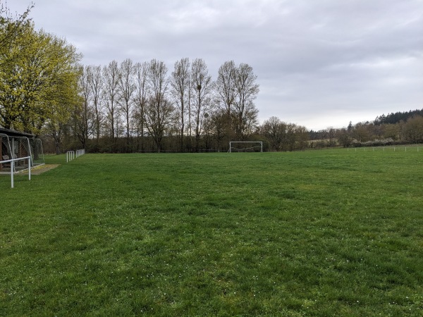 Sportplatz Am Rauen Hain - Waldsolms-Griedelbach