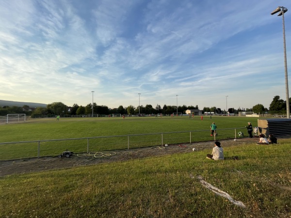 Sportplatz Rodheimer Straße - Rosbach vor der Höhe-Nieder-Rosbach