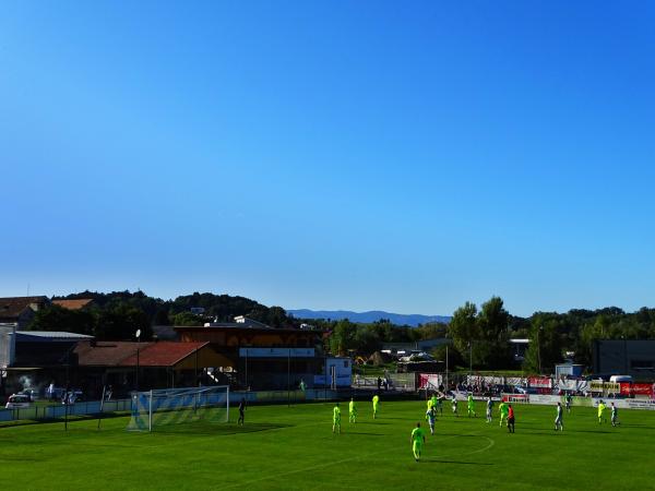 Sportplatz Pitten - Pitten