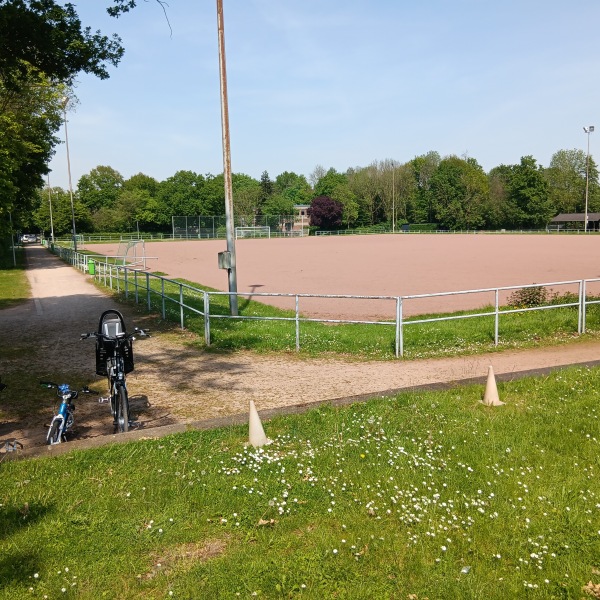 von-Waldthausen-Stadion Nebenplatz 1 - Neuss-Norf