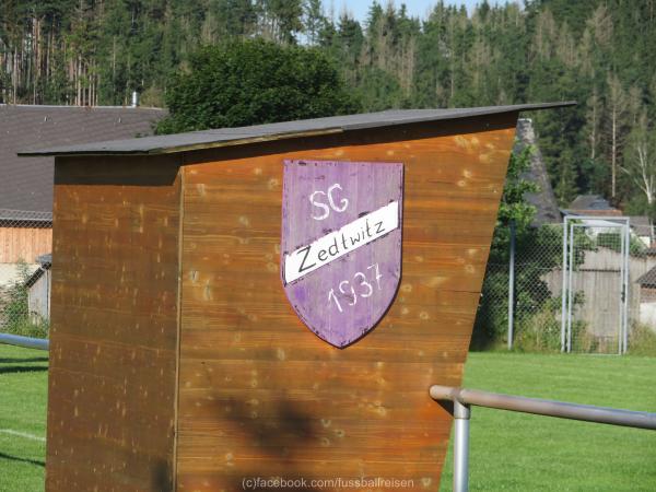 Albin-Jahn-Sportplatz - Feilitzsch-Zedtwitz