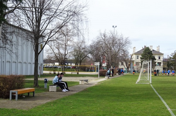 Sportplatz Europaschule - Wiener Neustadt