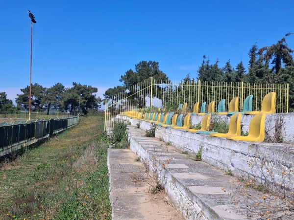 Dimotiko Gipedo Epanomis 