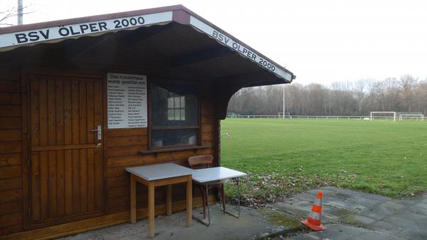 Sportanlage Biberweg B-Platz - Braunschweig-Ölper