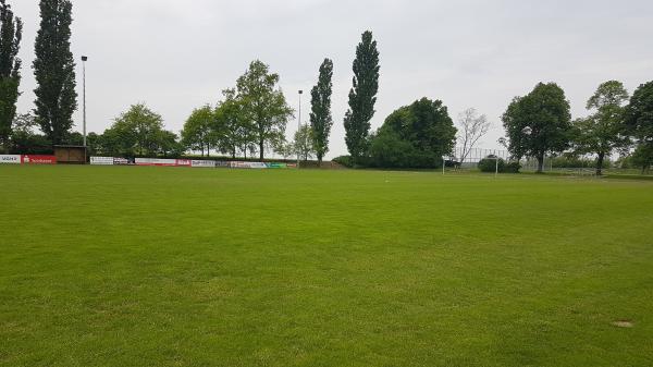 Sportanlage Moorbeerenweg - Peine-Stederdorf