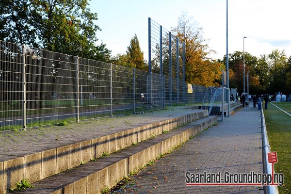 Sportanlage Arheilger Mühlchen Platz 2 - Darmstadt-Arheilgen