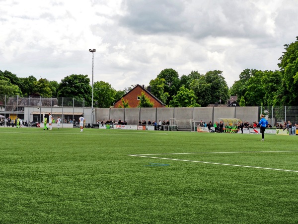 Sportanlage Am Tannenbusch Platz 2 - Voerde/Niederrhein-Friedrichsfeld
