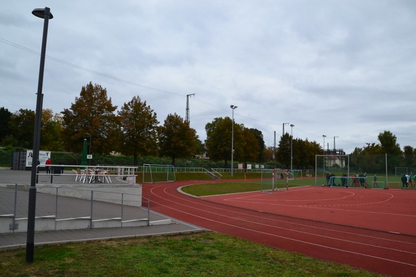 Jahnsportplatz - Magdeburg-Altstadt