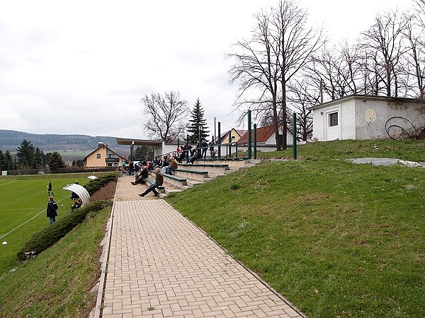 Sportplatz Hochkirch - Hochkirch