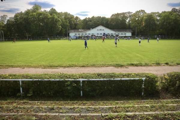 Stadion Buschallee - Berlin-Weißensee