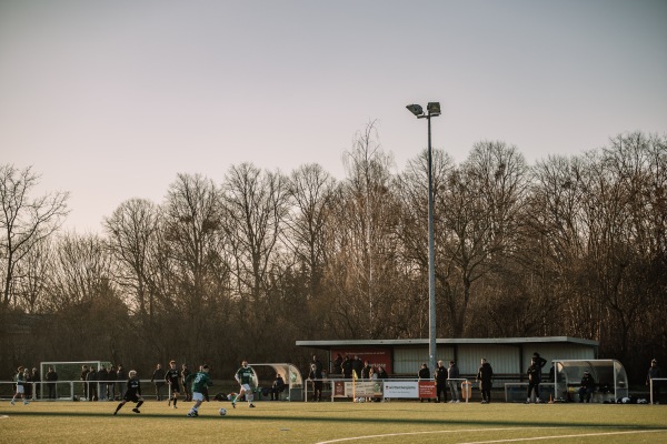 Sportplatz Pirnaer Landstraße - Dresden-Leuben