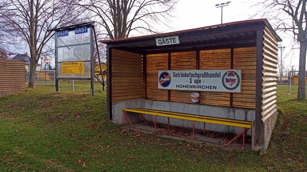 Rolf-Kebernik-Sportfeld - Pölzig