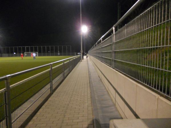 Sportplatz Schützenstraße - Hilden