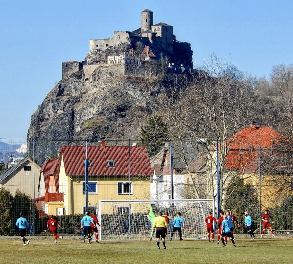 Fotbalové hřiště TJ Střekov - Ústí nad Labem-Střekov