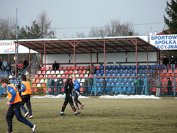 Stadion Dolcanu Ząbki - Ząbki