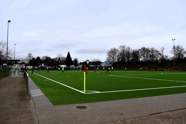 Sportanlage am Bahndamm Platz 2 - Nidderau-Heldenbergen