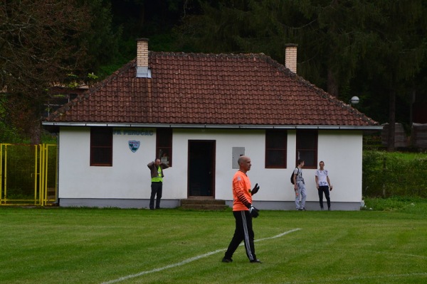 Teren FK Perućac - Perućac