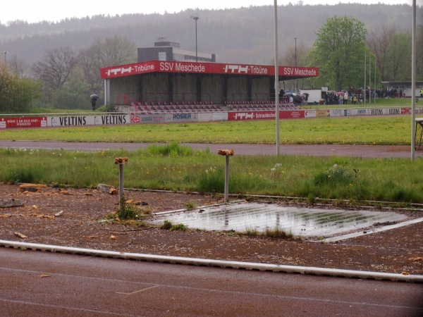 Sportzentrum Dünnefeld-Stadion - Meschede