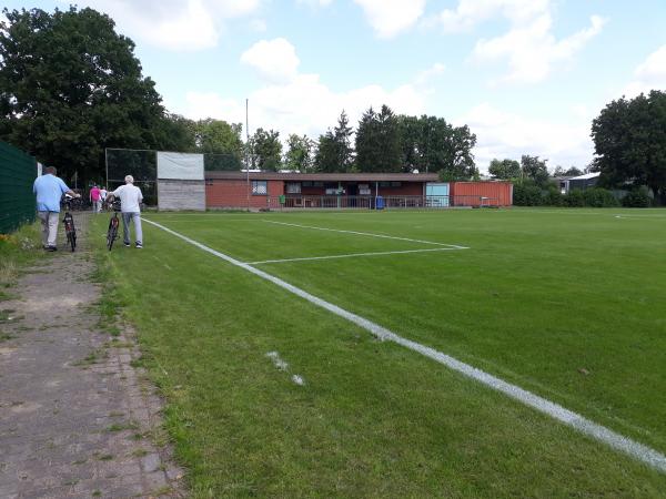 Sportanlage Appenstedter Weg B-Platz - Seevetal-Meckefeld