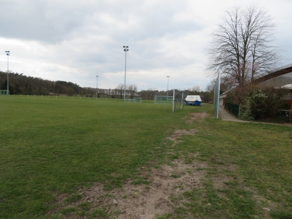 Stadion der Freundschaft B-Platz - Burgwedel-Wettmar