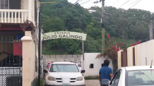 Estadio Julio Galindo  - Coxen Hole