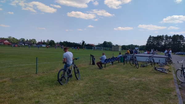 Boisko w Zbytowach - Zbytowa