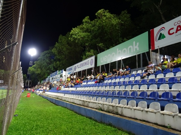 Estadio Luis Alberto Salinas Tanasio - Itauguá