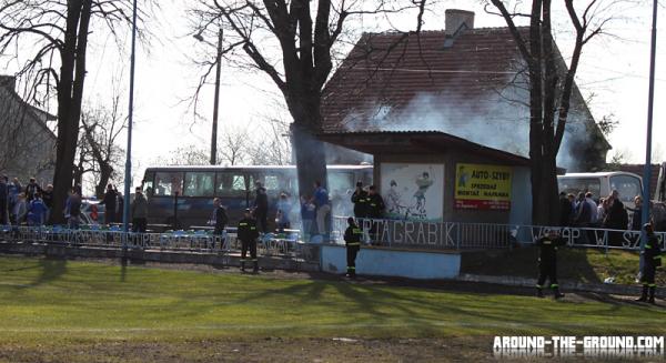 Stadion w Grabiku - Grabik