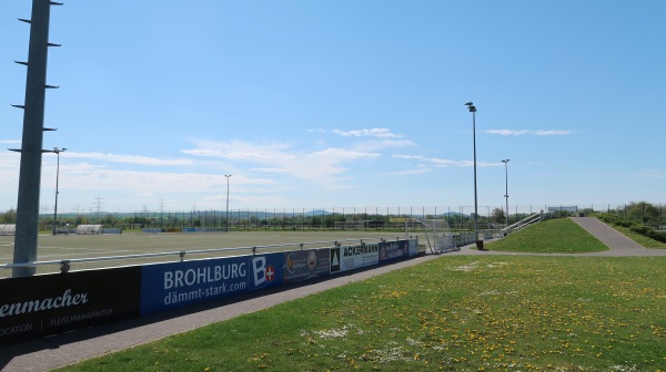 Stadion Andernach Nebenplatz - Andernach