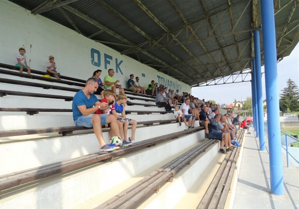 Futbalové ihrisko Tovarníky - Tovarníky