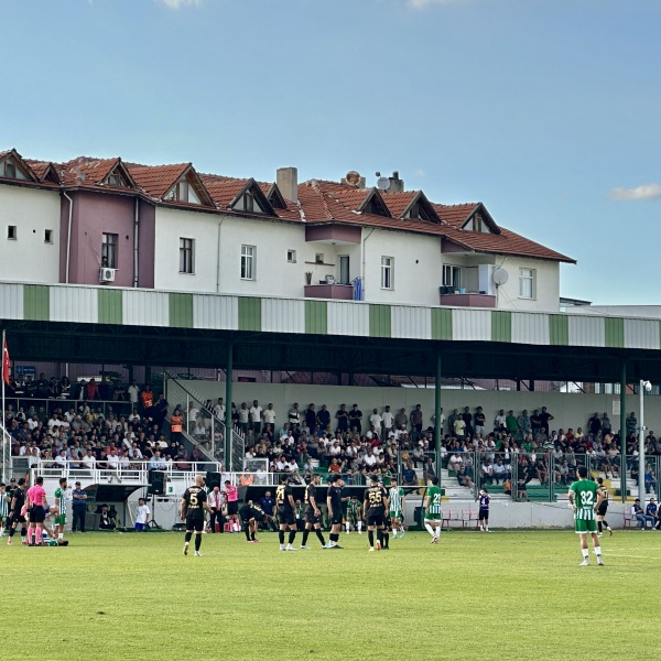 Atatürk Stadyumu - Sapanca