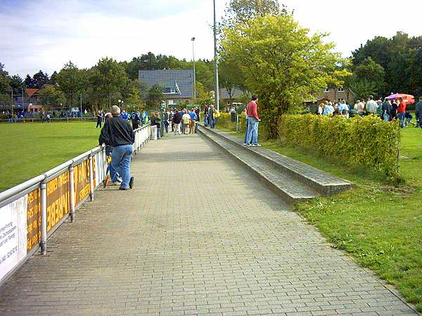 Sportanlage Alsterquelle - Henstedt-Ulzburg-Rhen