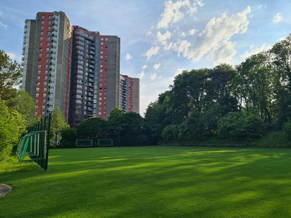 Sportplatz Holenacker Platz 2 - Bern