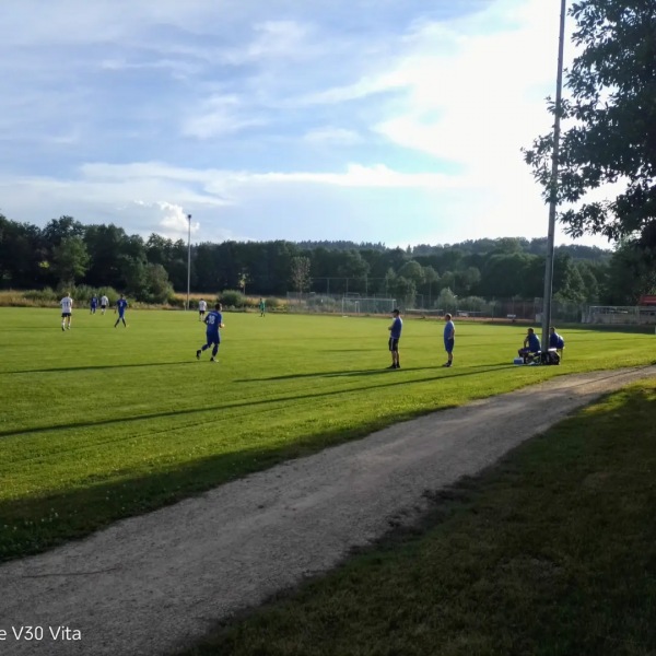 Waldstadion Nebenplatz - Ascha/Niederbayern