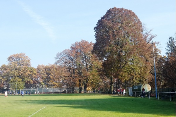 Fotbalové hřiště TJ Sokol Malesice - Plzeň 9-Malesice