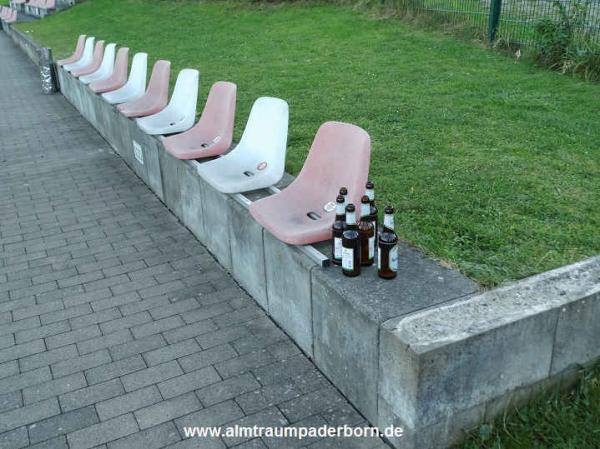 Sportplatz am Kuhlborn - Altenbeken