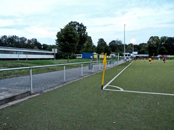 Bezirkssportanlage Auf der Reihe Platz 2 - Gelsenkirchen-Rotthausen