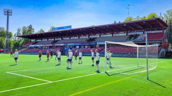 Myyrmäen jalkapallostadion - Vantaa