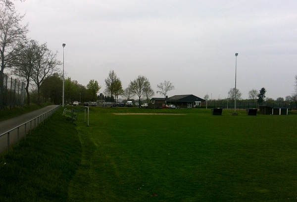 Sportzentrum Gemeinde Gnutz B-Platz - Gnutz