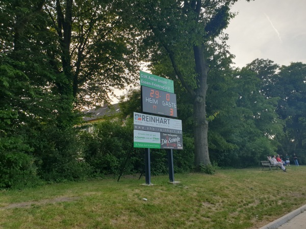 Bezirkssportanlage am Wasserturm - Essen/Ruhr-Frintrop