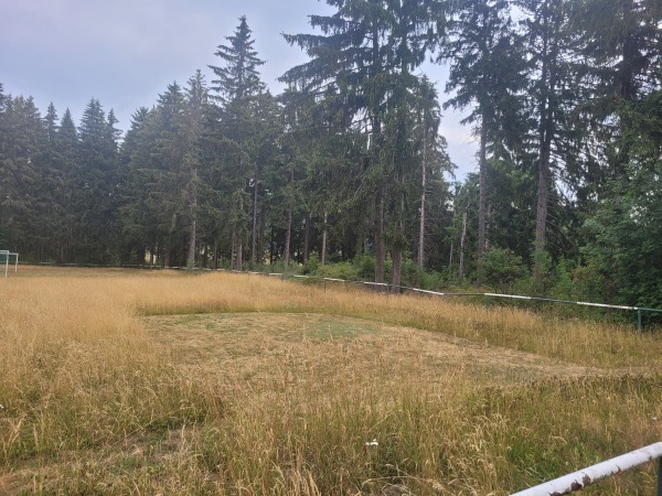 Sportplatz am Heubachsberg - Großbreitenbach-Altenfeld