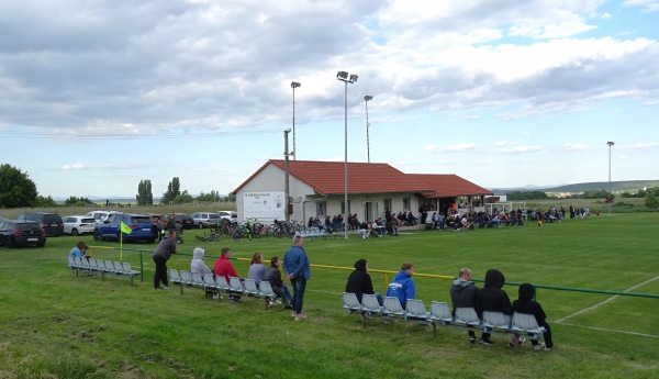 Futbalový ihrisko Doľany - Doľany